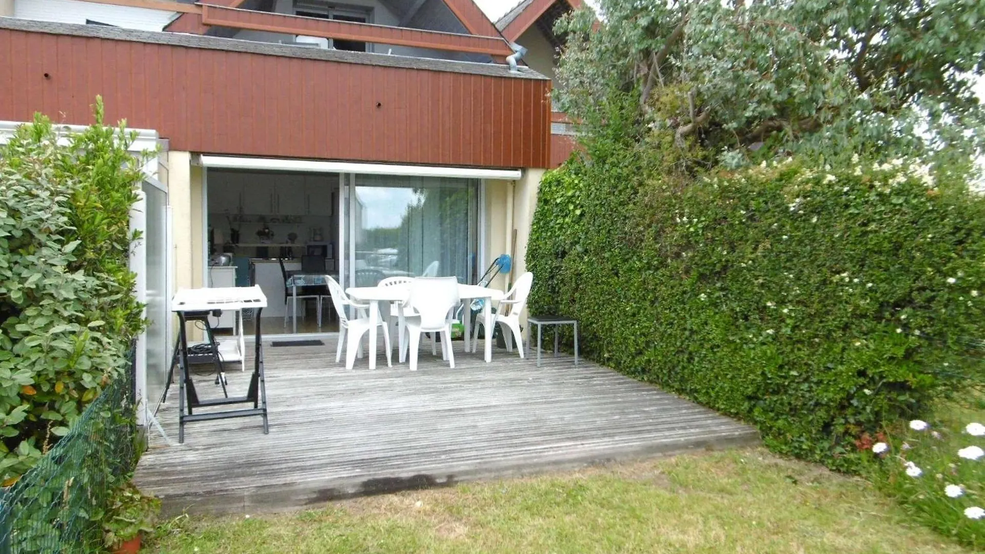 Appartement 2 A 4 Personnes - Lomig サルゾー 0*,  フランス
